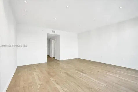 10101 Collins Avenue Bal Harbour FL 33154