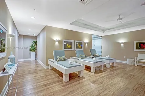 10101 Collins Avenue Bal Harbour FL 33154