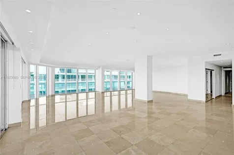 10101 Collins Avenue Bal Harbour FL 33154