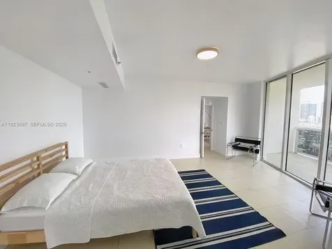 17201 Collins Avenue Sunny Isles Beach FL 33160