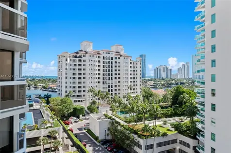 20185 E Country Club Drive Aventura FL 33180