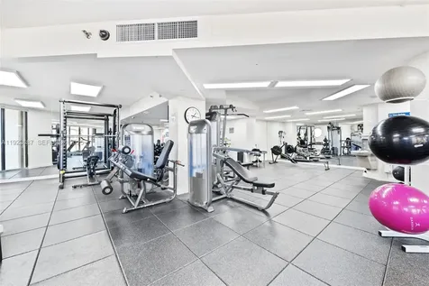 20185 E Country Club Drive Aventura FL 33180