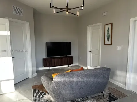2288 SE 30th Street Homestead FL 33035