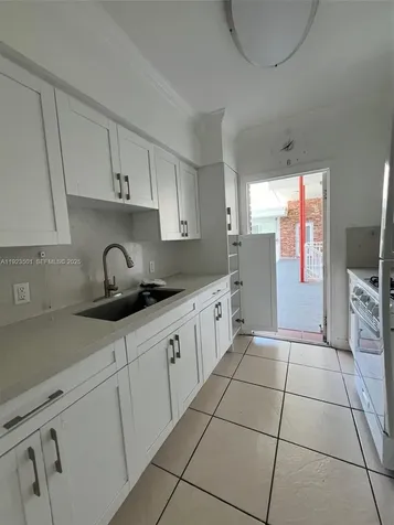 315 69th Street Miami Beach FL 33141