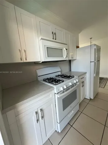 315 69th Street Miami Beach FL 33141
