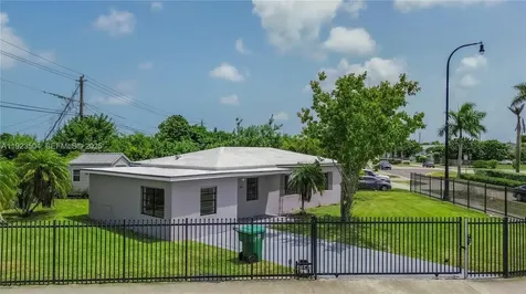 14801 Lincoln Boulevard Miami FL 33176