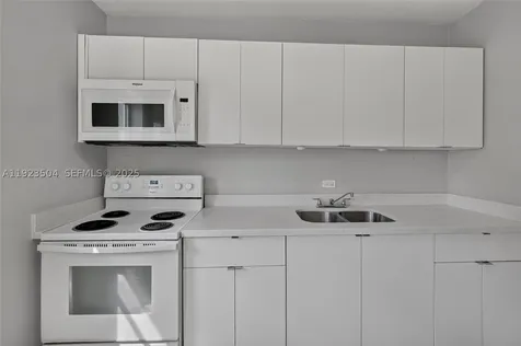 14801 Lincoln Boulevard Miami FL 33176