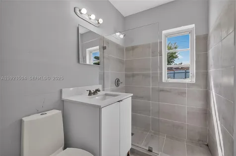14801 Lincoln Boulevard Miami FL 33176