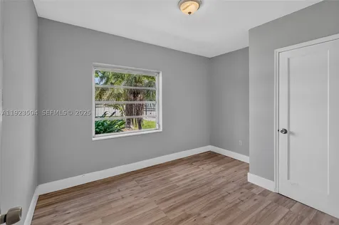 14801 Lincoln Boulevard Miami FL 33176