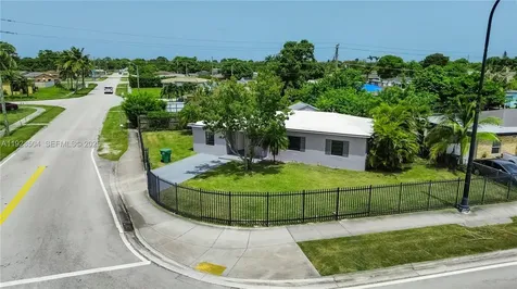 14801 Lincoln Boulevard Miami FL 33176
