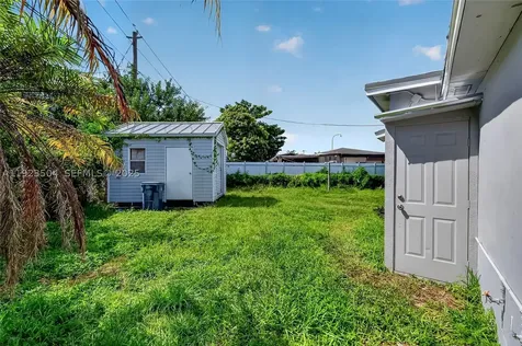 14801 Lincoln Boulevard Miami FL 33176