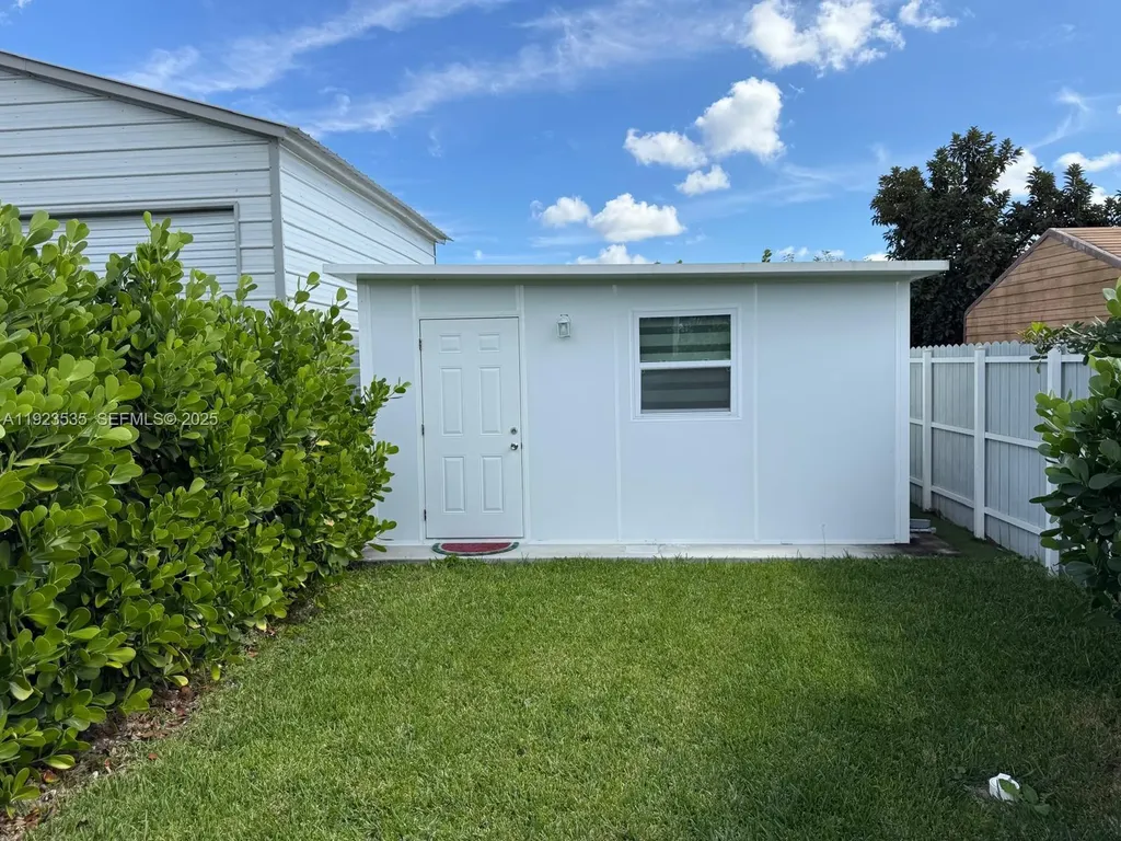 30705 SW 194th Avenue Homestead FL 33030