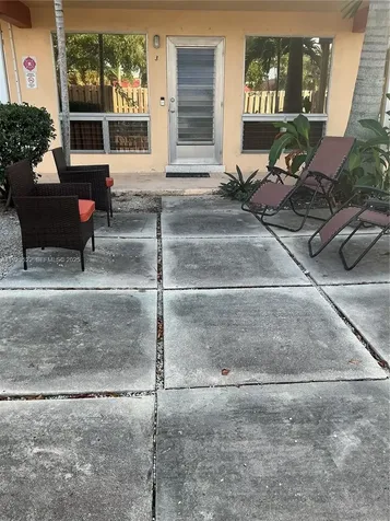 2716 NE 30th Place Fort Lauderdale FL 33306