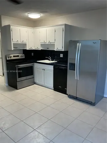 2716 NE 30th Place Fort Lauderdale FL 33306