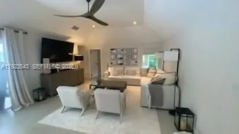 375 Harbor Court Key Biscayne FL 33149