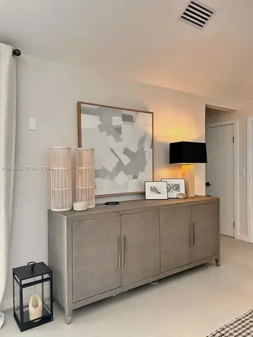 375 Harbor Court Key Biscayne FL 33149