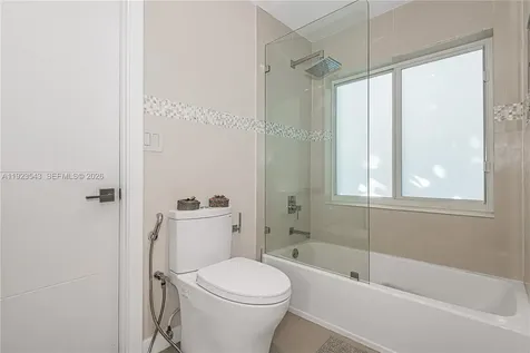 375 Harbor Court Key Biscayne FL 33149