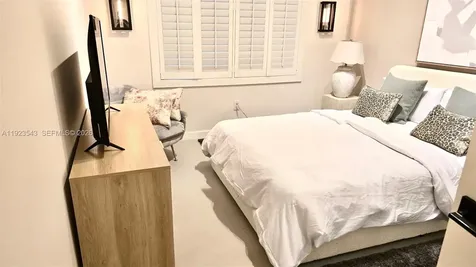 375 Harbor Court Key Biscayne FL 33149