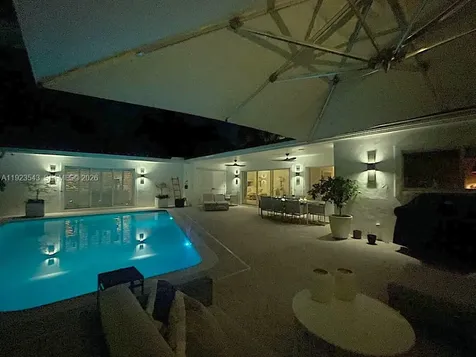 375 Harbor Court Key Biscayne FL 33149