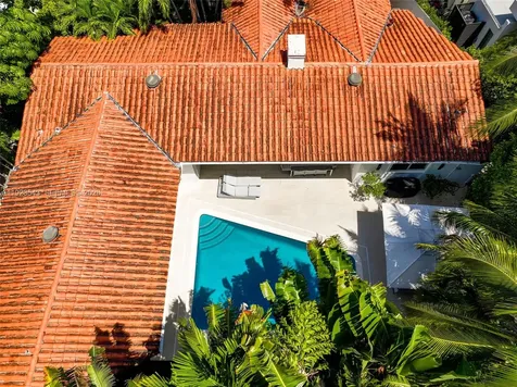 375 Harbor Court Key Biscayne FL 33149
