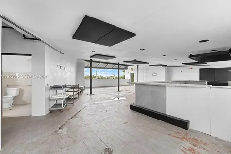 2500 Wilton Drive Wilton Manors FL 33305
