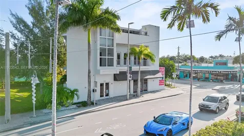 2500 Wilton Drive Wilton Manors FL 33305