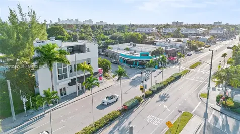 2500 Wilton Drive Wilton Manors FL 33305