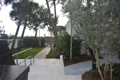 6365 Collins Avenue Miami Beach FL 33141
