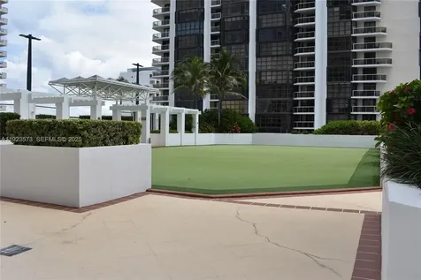 6365 Collins Avenue Miami Beach FL 33141