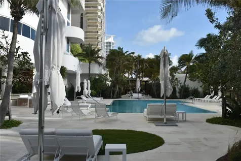 6365 Collins Avenue Miami Beach FL 33141