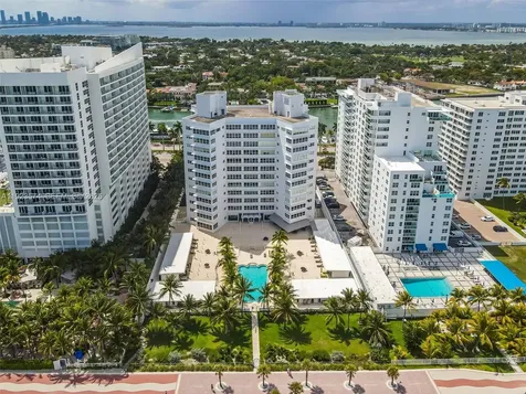 4925 Collins Avenue Miami Beach FL 33140