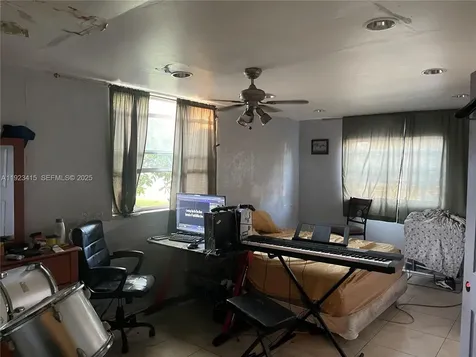 3880 NW 6th Street Lauderhill FL 33311