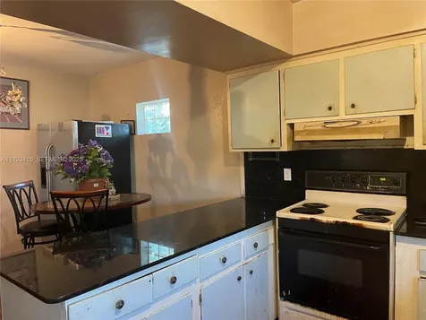 3880 NW 6th Street Lauderhill FL 33311