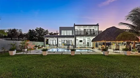 81 S Royal Poinciana Boulevard Miami Springs FL 33166