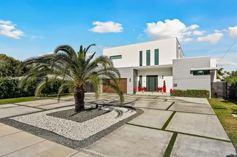 81 S Royal Poinciana Boulevard Miami Springs FL 33166