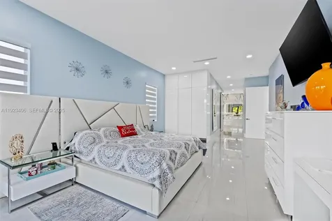 81 S Royal Poinciana Boulevard Miami Springs FL 33166