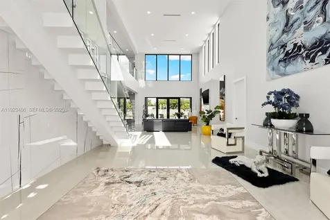 81 S Royal Poinciana Boulevard Miami Springs FL 33166