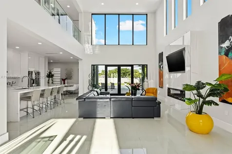81 S Royal Poinciana Boulevard Miami Springs FL 33166
