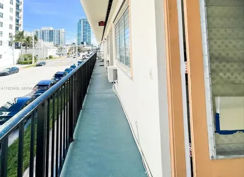 6895 Byron Avenue Miami Beach FL 33009