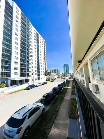 6895 Byron Avenue Miami Beach FL 33009