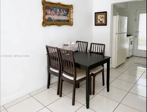 6895 Byron Avenue Miami Beach FL 33009