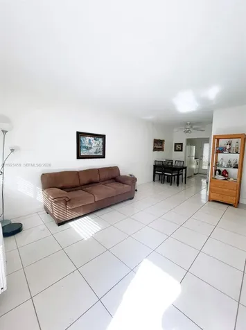 6895 Byron Avenue Miami Beach FL 33009
