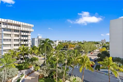 800 West Avenue Miami Beach FL 33139