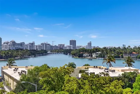 6900 Bay Drive Miami Beach FL 33141