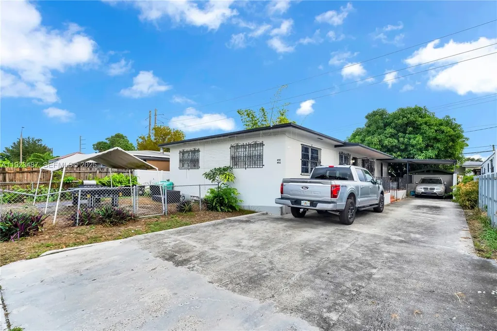 4712 NW 5th Street Miami FL 33126