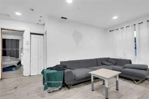 4712 NW 5th Street Miami FL 33126