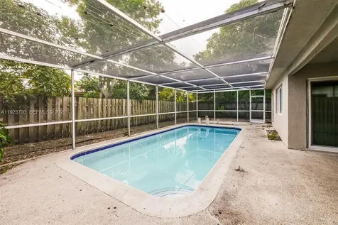 5900 NW 15th Street Sunrise FL 33313