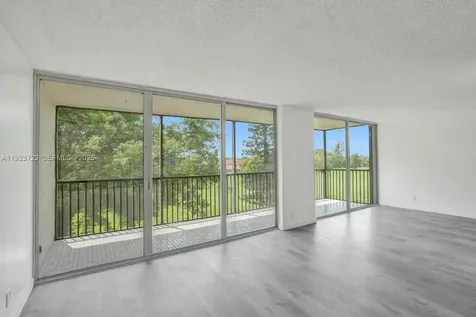 3821 Environ Boulevard Lauderhill FL 33319
