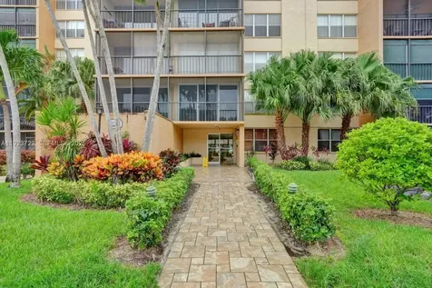 3821 Environ Boulevard Lauderhill FL 33319
