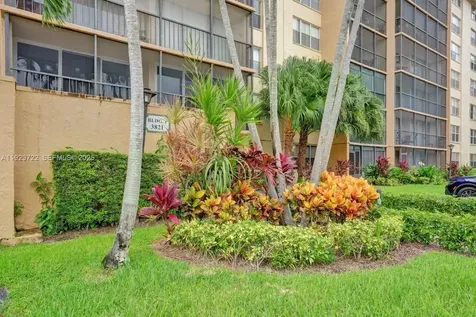 3821 Environ Boulevard Lauderhill FL 33319